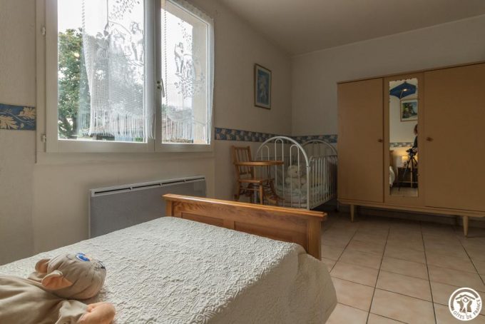 31G100513-563158c39988404f8ebc0b940a94d2ad