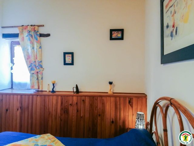 31G100544-f8ea2865b06748a68469dab4df4fc133