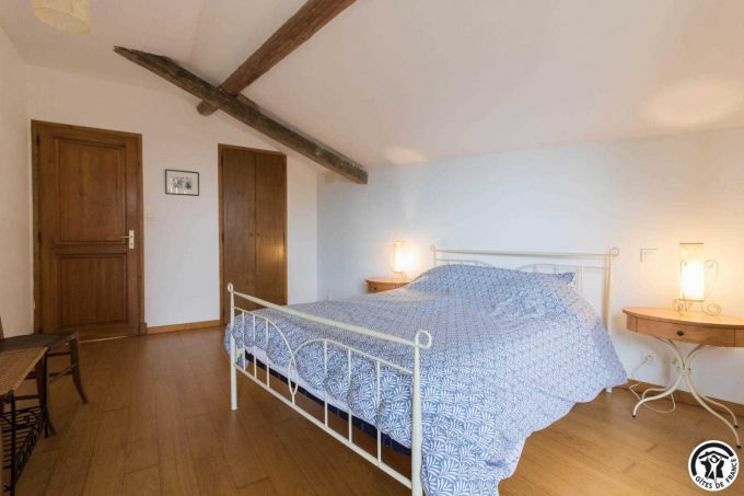 31G100545-62d6553341f5431db405b325d7a89294