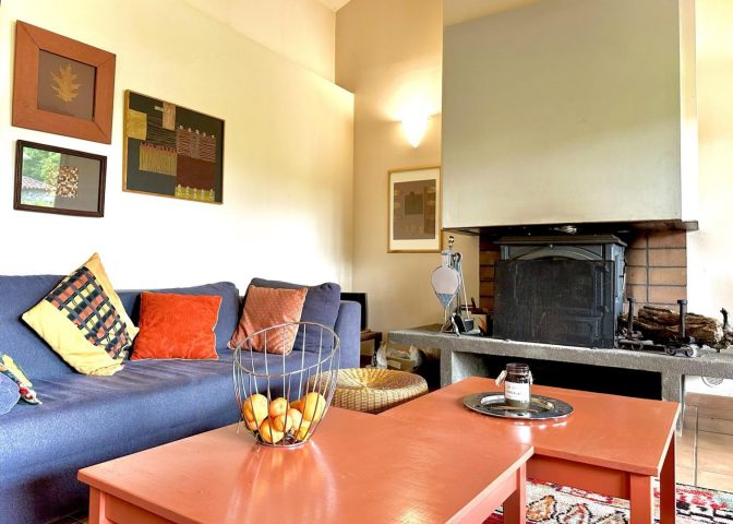 31G100587-0d0a9f2d79844b9ea1654ff369bcd04f