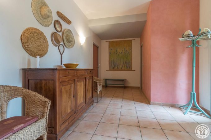 31G100587-245531bcb48448c7a62356e50debc0d8