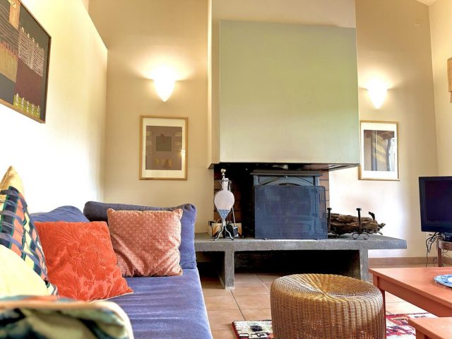 31G100587-5af5549a31bb40e3a0580a6b7bdc78fe