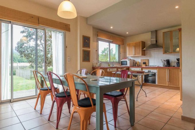 31G100587-bd13a5bc3ab342ae83f7ee948782a8af