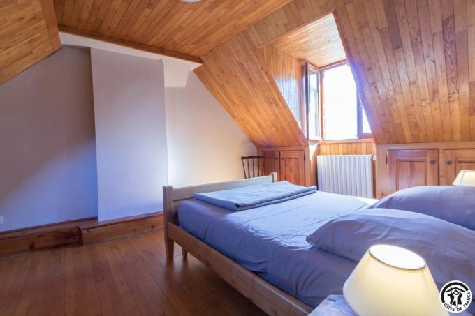 31G100612-05c239257d3449759b9e4ca03568f9b3