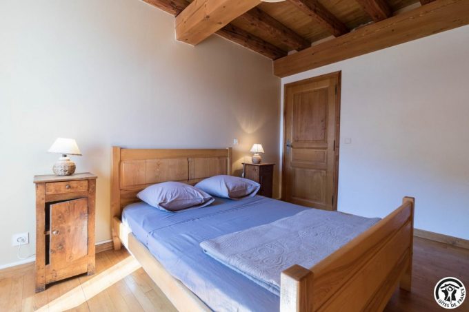 31G100612-e02774103a514380882530c8545f5789