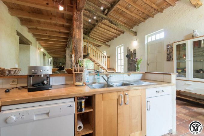 31G100621-07a55383e22e476aa749e092b25e308a