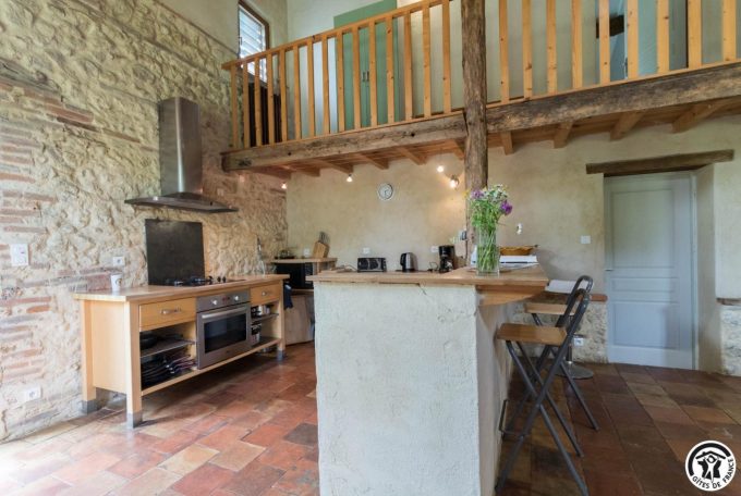 31G100621-08735caa3ceb4291a9f5b26f9cb61a38