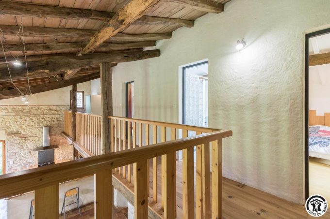 31G100621-562c1fd72569463096c176668e02bcd7