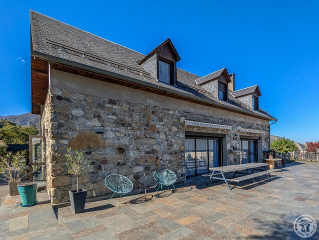 31G100655-253858a1007245d4a76a76311d9d13f3