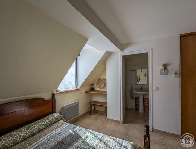 31G100655-7b9da1a6bc5a442fa3c51f230c6246b7