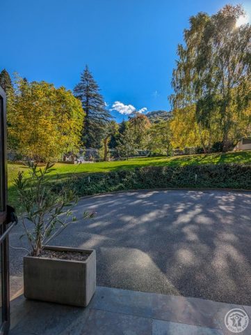 31G100655-db0ec40d3c5f4f52a12c8fcb322be10a