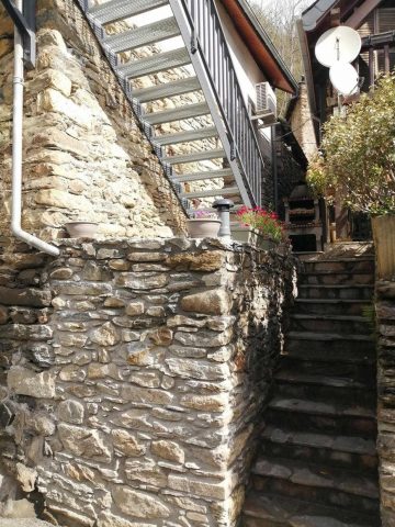 31G100666-2cb1012b4dc84682a2582d44e0596e0a