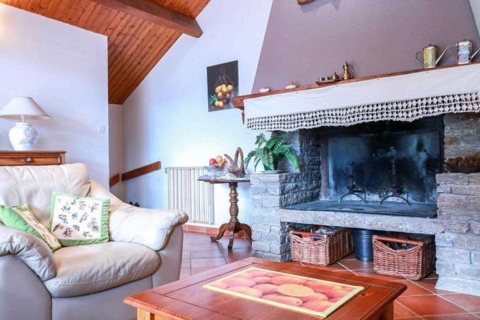 31G100666-ad8278ddf44d4c99a65a8784611d78eb