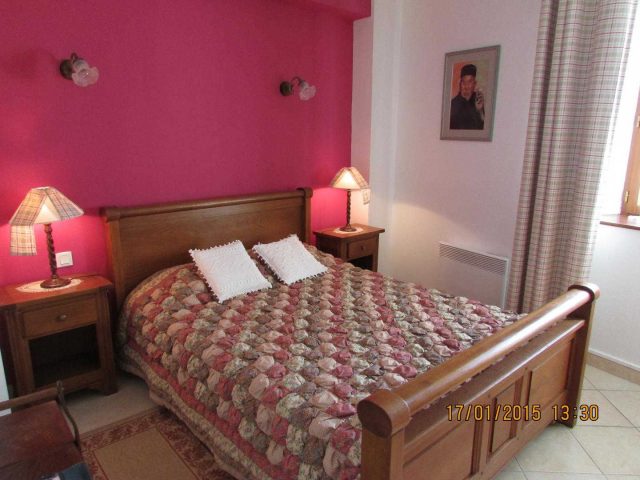 31G100666-e49919750ab348edba20ace76dba7380