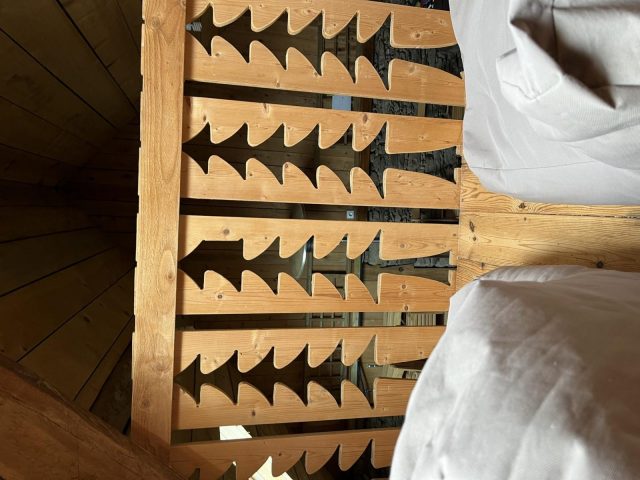 31G100712-14b8a78190494caf83eb8d6daf746210