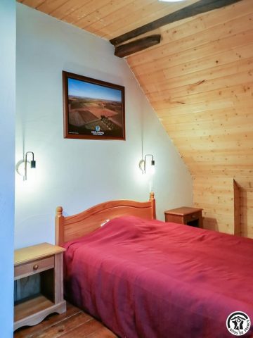 31G100712-155fb8e71d0d4b36a48a0f846a122d67