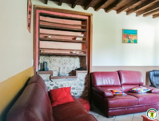 31G100764-6721890c62794eb995a08f31bca6cb9b