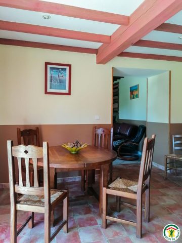 31G100764-9aa609f3b37e4e1e9082a47e4760f139