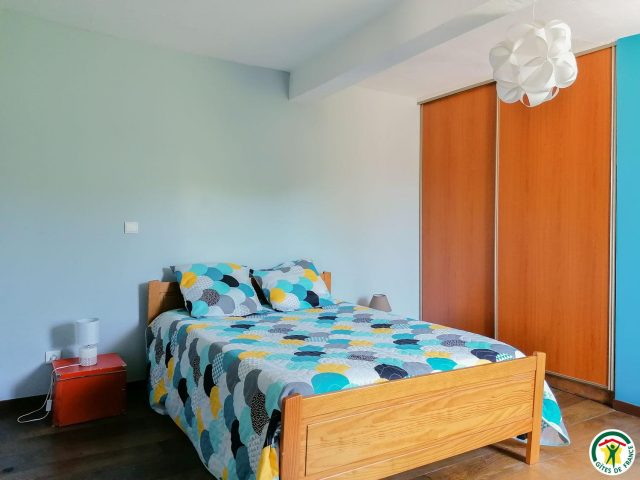 31G100764-f133fce0b1be4788b8937aeb37ab9384