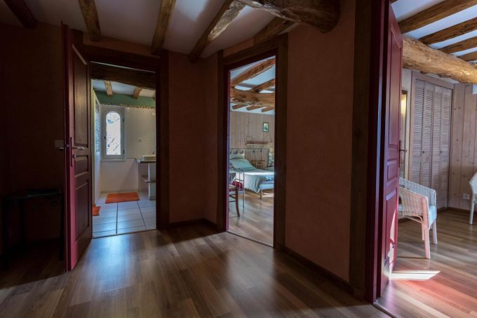 31G100766-88f5512293da498f8ca36b24695234f4