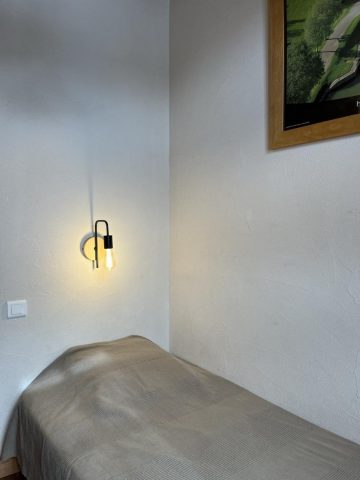 31G100772-ed44da11d73a42f79d2186b0a6455937