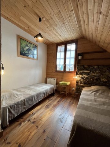 31G100772-f59bc0b9ca7e4e02a5e29b4cc50d3051