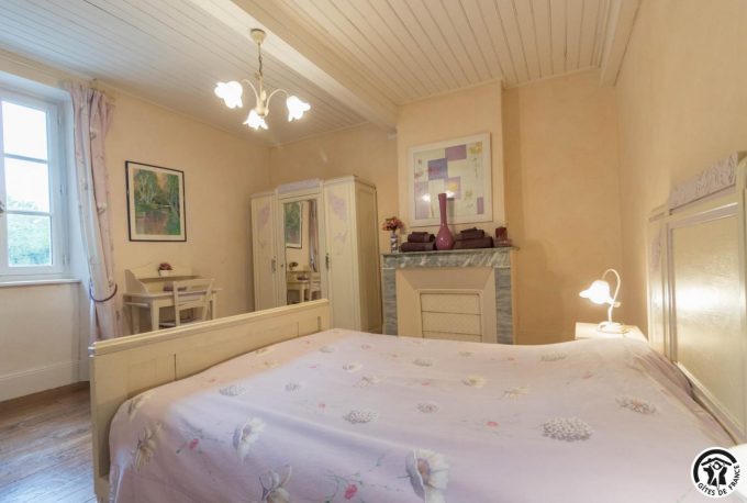 31G100773-be454dd840ee4f9e878698fea4e4c288