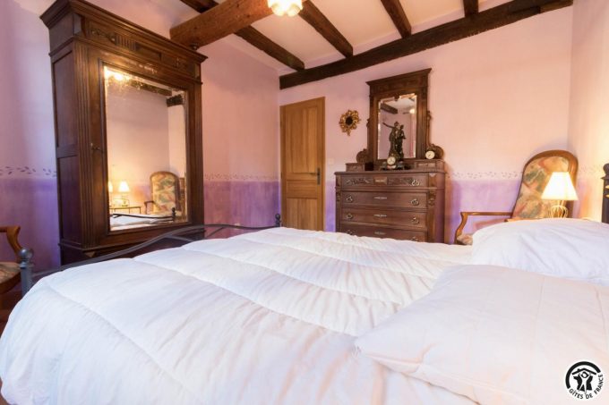 31G100853-2313c43f3a414db2b088974e0efd1d1c