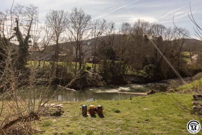 31G100853-535ea4a60ab147d9bf3eb2e1af413d70