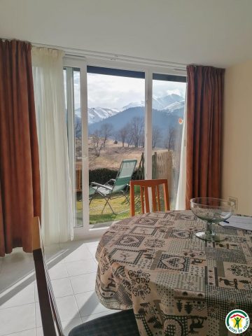 31G100886-531aee6125004b389e8bdacd5ed7294d