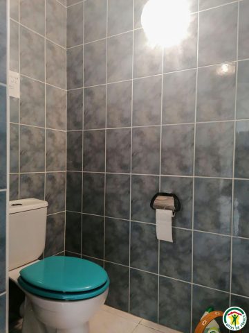 31G100886-cf8a5437e5d847c1bd24f804bdf43637