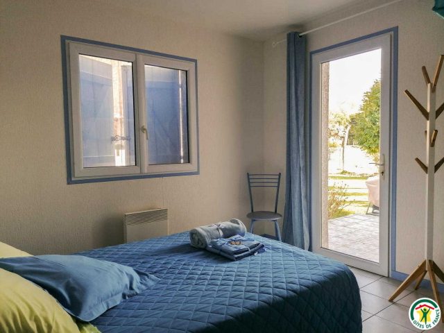 31G100895-64fb6b9f3cc1443ab1cb610b305f606a