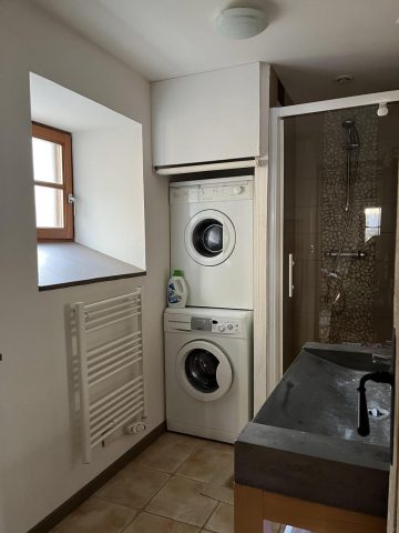 31G100906-44a4c266dbdb41d4bca1ac711ec24b59