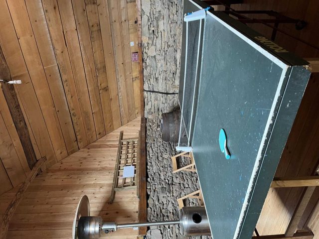 31G100906-4aa157231b8b4556b11ab3334e2be29a