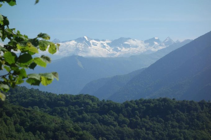 31G100906-bc135b88aad64315b2ad06751e7166b6