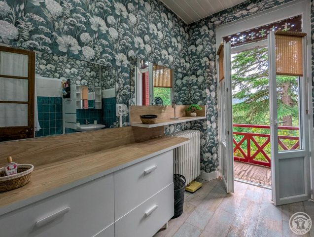 31G100934-3ba2e9fe2ed248889cab90dcc205cdfd