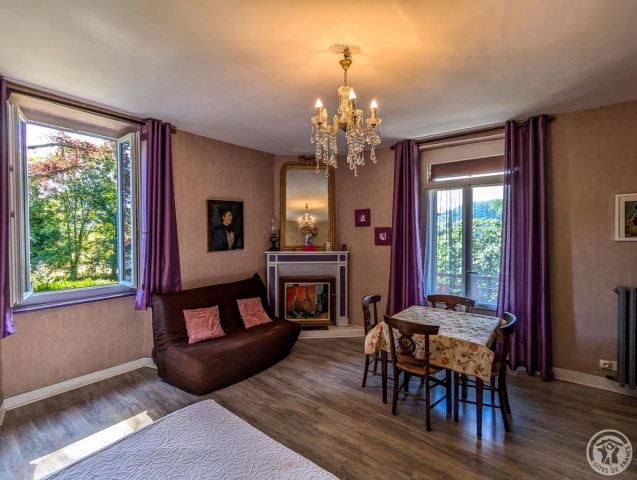 31G100934-7729f5c9599142539e7c8fa0cf631084