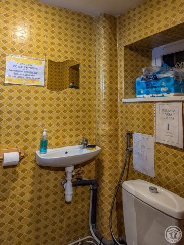 31G100934-ffc4afe39d54409da806521b7a445827