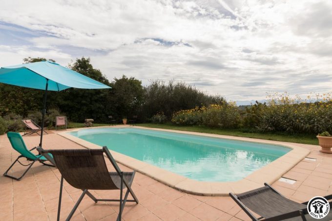 31G100978-b5c7b82554c0438983ff44ac37af7c92