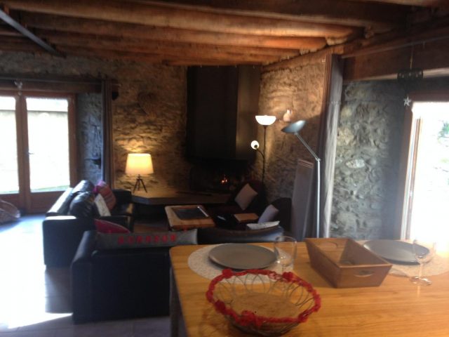 31G100982-250b5f1642724c4c96fdc742aae3b632