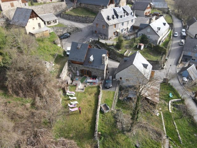 31G100982-3b99c70ba07c4b6bbf0df78067be3c1a