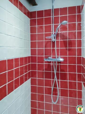 31G100982-835322477bd44922a5dbb831132f337a