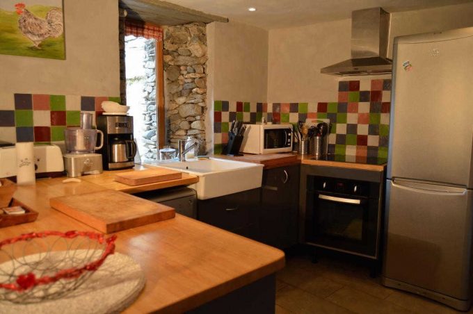 31G100982-9241efc91d3f4000afed0b61c69a4c22