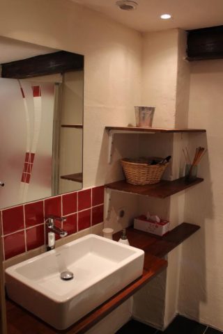 31G100982-c6ed674b991642a6abe49569bd47b467