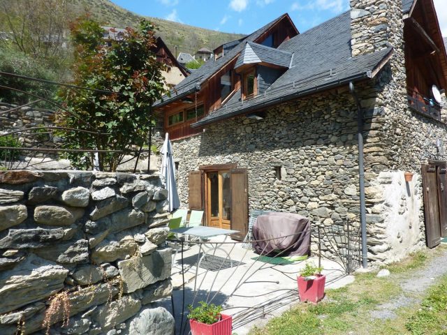 31G100982-ce95d9026990481b8accbb4aacff9b49