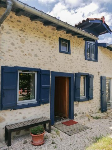 31G100985-5c0e29a3afdf46aa881785891b722b49