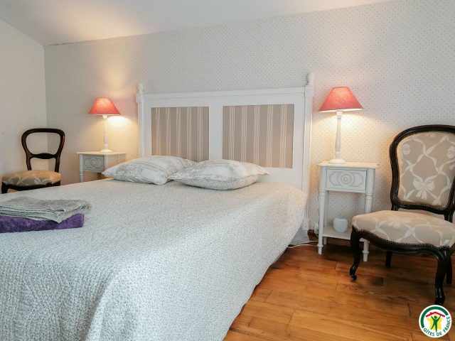 31G101003-ee9dccab3e4e4ab2943254a73fff999a