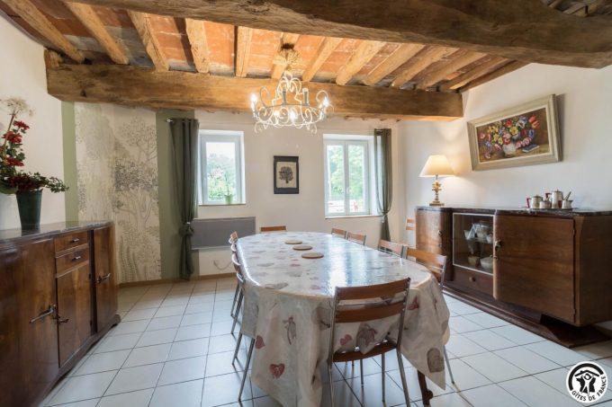 31G101006-0ff63de7d4c542ad943f3108f709102b