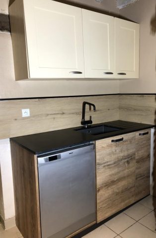 31G101006-1803815e955b4a09bf35562911861fcf