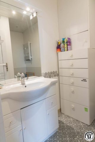 31G101006-325ed3f0a1334838a964e9d173045782